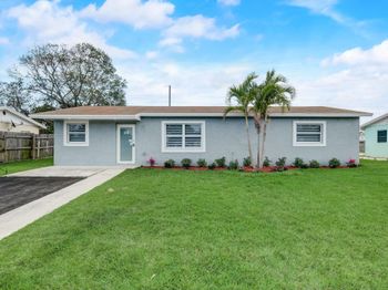 520 SW 13th Pl
