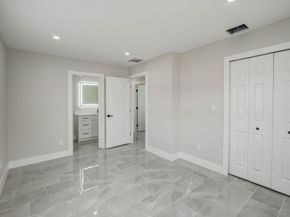520 SW 13th Pl, Deerfield Beach FL 33441