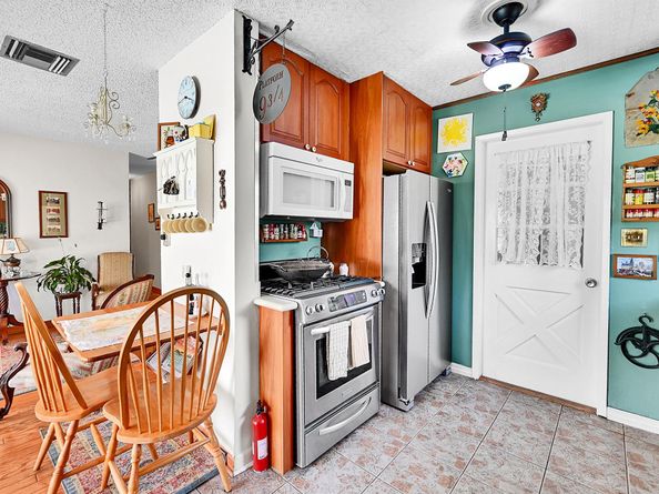 1328 SE 3rd Avenue, Deerfield Beach FL 33441