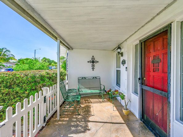 1328 SE 3rd Avenue, Deerfield Beach FL 33441