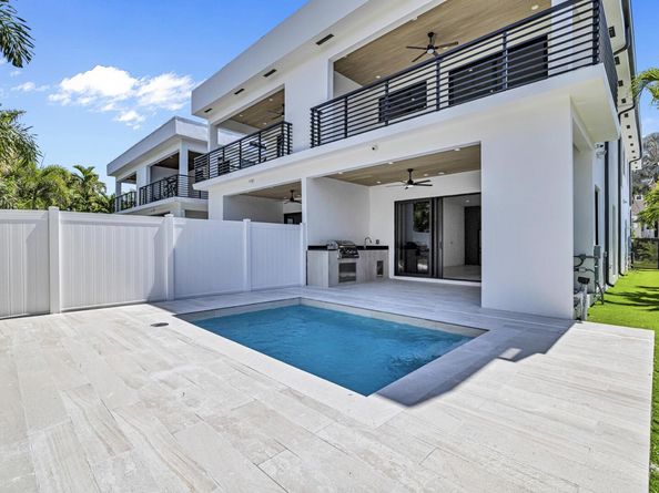 1233 NE 12 Avenue A, Fort Lauderdale FL 33304