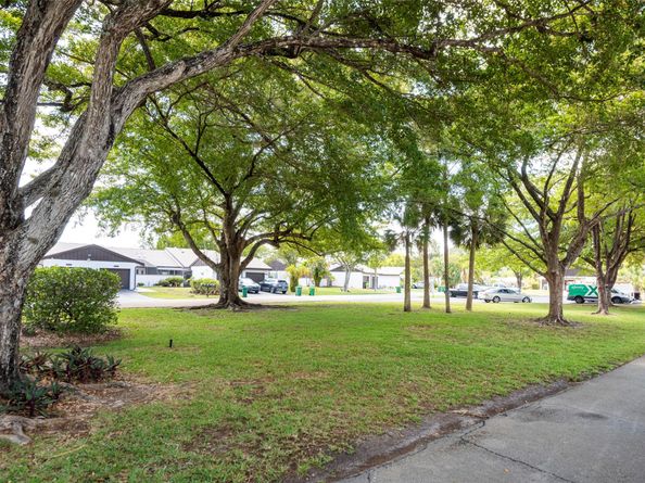 6429 Pinehurst Cir w. c24, Fort Lauderdale FL 33321
