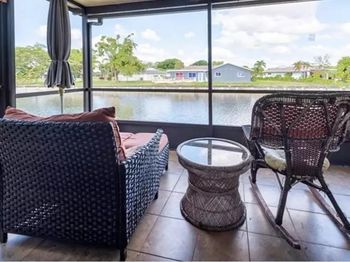 6429 Pinehurst Cir w.