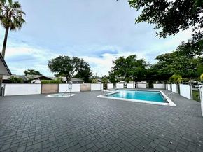 6429 Pinehurst Cir w. c24, Fort Lauderdale FL 33321