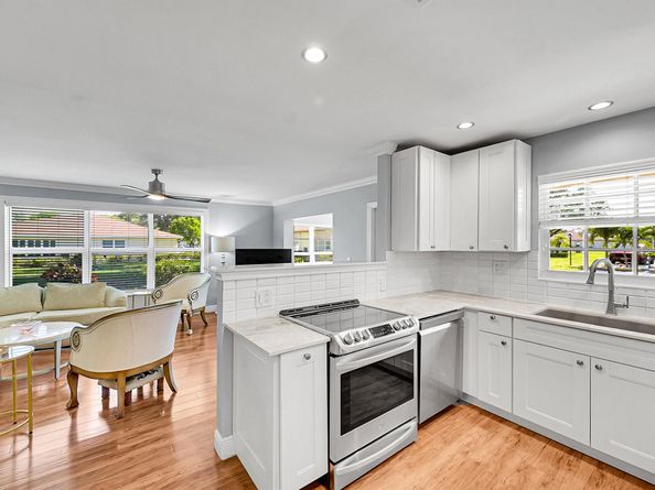 4585 NW 3rd Street D, Delray Beach FL 33445