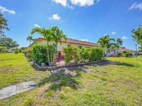 4585 NW 3rd Street D, Delray Beach FL 33445