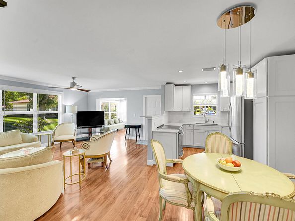 4585 NW 3rd Street D, Delray Beach FL 33445