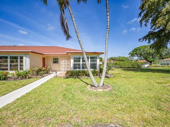 4585 NW 3rd Street D, Delray Beach FL 33445