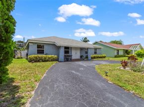 7412 SW 14th Pl, North Lauderdale FL 33068
