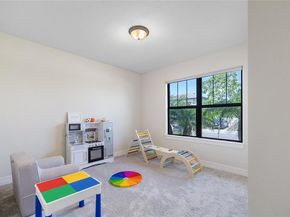 2960 Shortleaf Ave, Oakland Park FL 33311