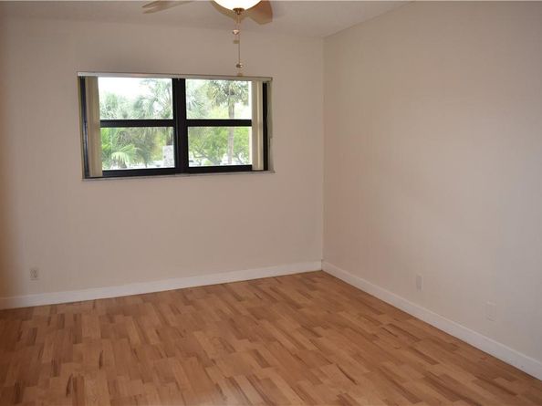 1000 River Reach Dr 215, Fort Lauderdale FL 33315