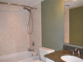 1000 River Reach Dr 215, Fort Lauderdale FL 33315