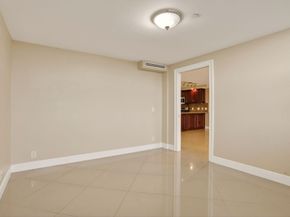 3499 Oaks Way 909, Pompano Beach FL 33069