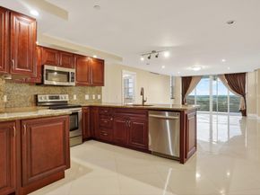 3499 Oaks Way 909, Pompano Beach FL 33069