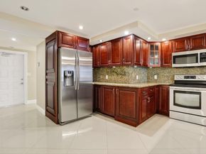 3499 Oaks Way 909, Pompano Beach FL 33069