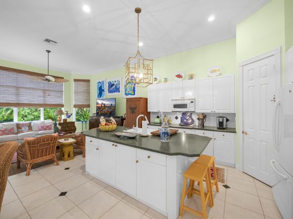 7607 Preserve Court, West Palm Beach FL 33412