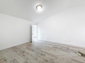 595 Vista Isles Drive 1926, Sunrise FL 33325