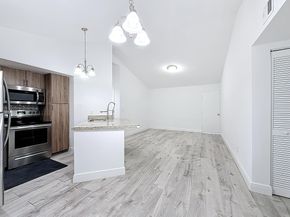 595 Vista Isles Drive 1926, Sunrise FL 33325