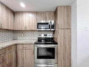 595 Vista Isles Drive 1926, Sunrise FL 33325