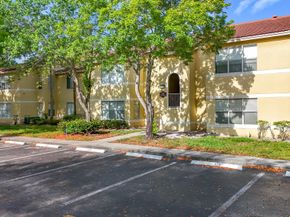 595 Vista Isles Drive 1926, Sunrise FL 33325