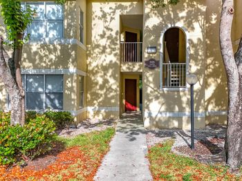 595 Vista Isles Drive