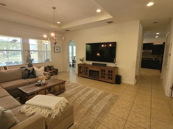 8213 NW 121 Way, Parkland FL 33076