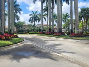 8213 NW 121 Way, Parkland FL 33076