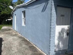 205 NW 33rd Ave, Lauderhill FL 33311