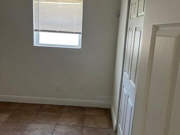 205 NW 33rd Ave, Lauderhill FL 33311