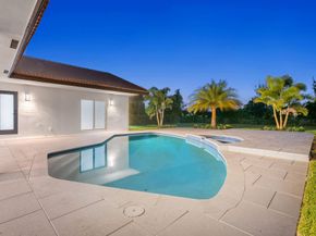 12360 NW 9 St, Plantation FL 33325