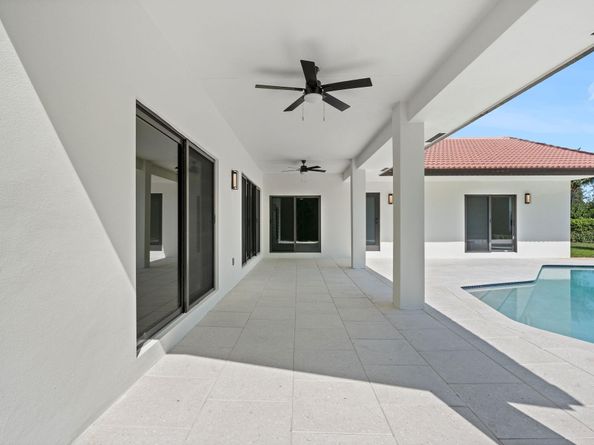 12360 NW 9 St, Plantation FL 33325