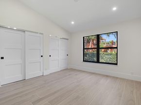 12360 NW 9 St, Plantation FL 33325