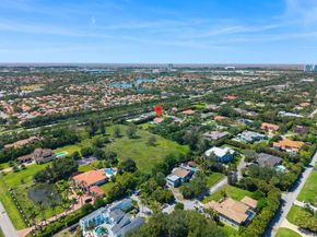 12360 NW 9 St, Plantation FL 33325