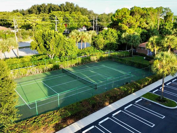 5096 N La Sedona Circle, Delray Beach FL 33484