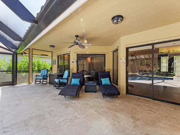 1115 Creekford Dr, Weston FL 33326
