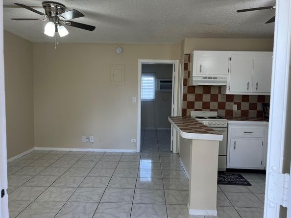 5168 NE 6th Avenue 426, Fort Lauderdale FL 33334