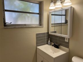 5168 NE 6th Avenue 426, Fort Lauderdale FL 33334
