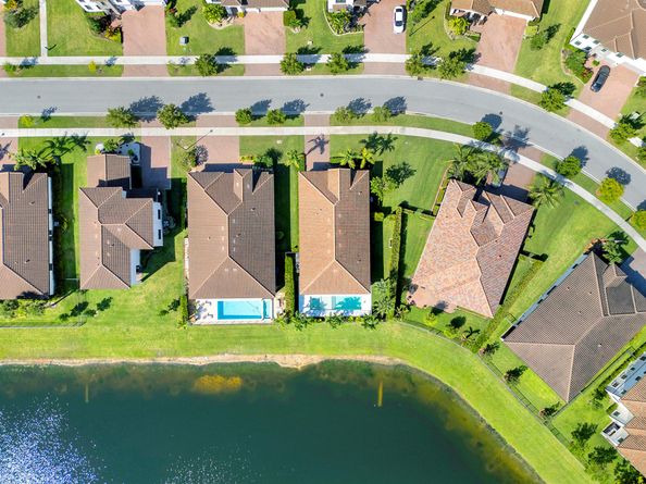 3128 Streng Lane, Royal Palm Beach FL 33411