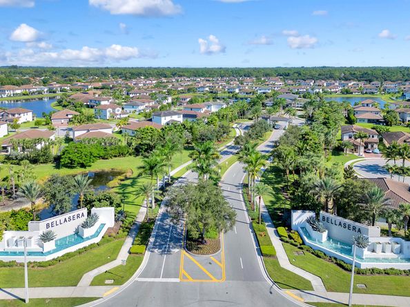 3128 Streng Lane, Royal Palm Beach FL 33411