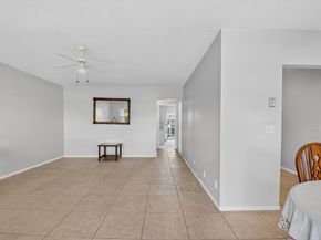 162 Easthampton G, West Palm Beach FL 33417