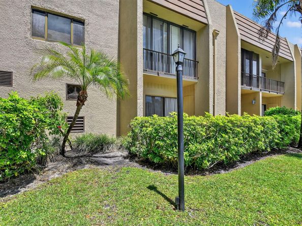 4661 Fountains Drive S 112, Lake Worth FL 33467