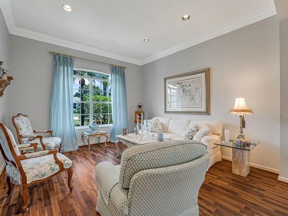 8883 Via Tuscany Drive, Boynton Beach FL 33472