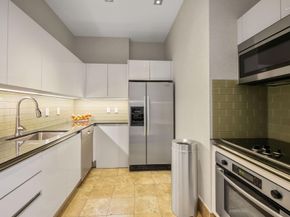 1050 Brickell Ave 2302, Miami FL 33131