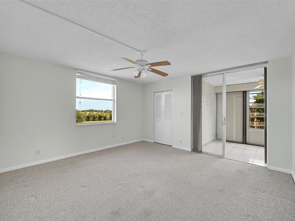 7210 Lake Circle Dr 401, Margate FL 33063