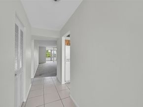 7210 Lake Circle Dr 401, Margate FL 33063