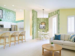 10148 Aspen Way, Palm Beach Gardens FL 33410