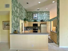 10148 Aspen Way, Palm Beach Gardens FL 33410