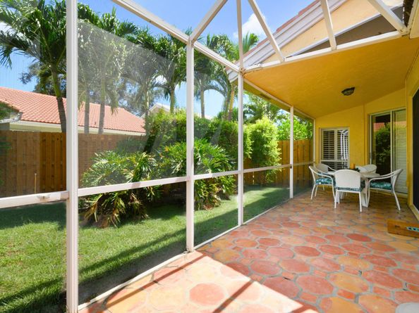 10148 Aspen Way, Palm Beach Gardens FL 33410