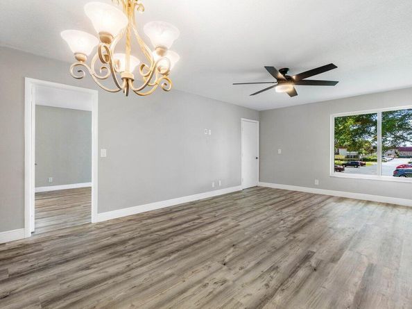12003 Poinciana Boulevard 205, Royal Palm Beach FL 33411