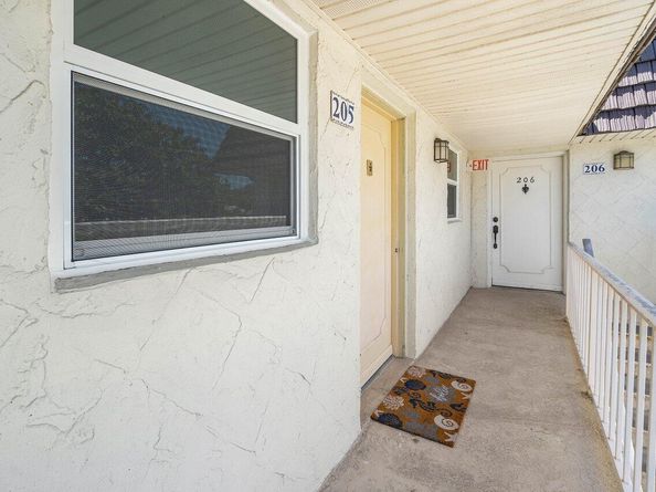 12003 Poinciana Boulevard 205, Royal Palm Beach FL 33411